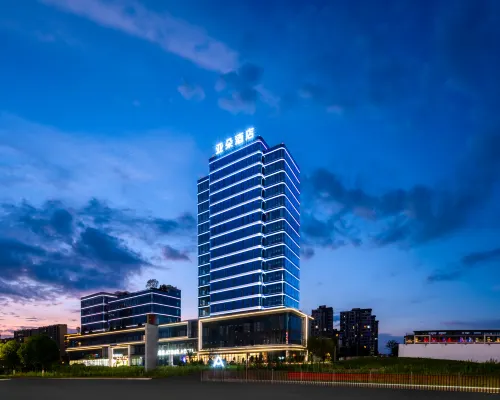 Atour Hotel (Longyou Fengxiangzhou Park Rongchang Avenue, Quzhou) Hotels in Longyou County