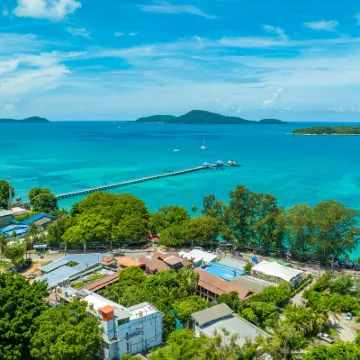 Meet Holiday Hotel-Rawai Hotels near Ra Wai Beach
