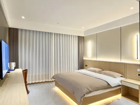 Furong light Luxury Fashion Hotel (Shuozhou Haode Plaza store) Отели в г. Шуочжоу