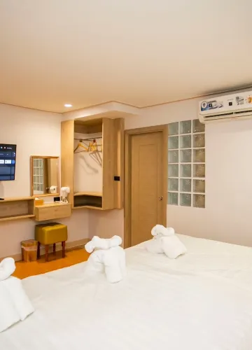 ห้องดีลักซ์สำหรับสามท่าน