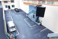 惠水丨宏發·Colorful飯店（惠水人民醫院店） - 停車場