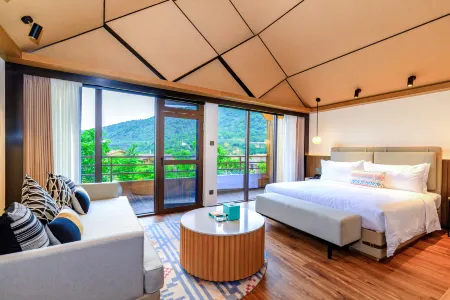 Yuxi Xinping Jia Sa Ai Lao Secret Realm Happy Valley Hotel