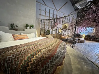 Yinyi Water Town Hostel Hotels near Qiubei East Gate Oil And Grain Lingpi Bu