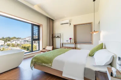 Pingtan junhai Cloud Water Room · Windmil Sea View Resort Vvill Junshan Chayun 주변 호텔
