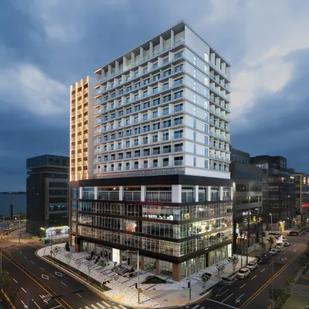 Urbanstay Siheung Geobukseom Отели рядом с достопримечательностью «Парк Окгу»