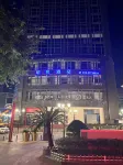 玥熙飯店（重慶解放碑步行街店） 重慶光環購物公園室內植物園“沐光森林”附近的飯店