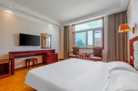โรงแรมอี้จู้ โรงแรมใน