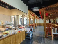 Weishan Island Guhuai Renjia Fish Restaurant Homestay Hotels near Tomb of Weizi