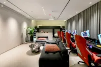 Fantasy Competition Space Hotel - بار