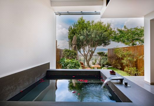 氧森池·温泉度假客栈外景图