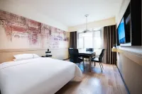 City Comfort Inn Hotel (Jingmen Shayang Trade City Lotus Road Farmers Market) Hotels in Shayang County