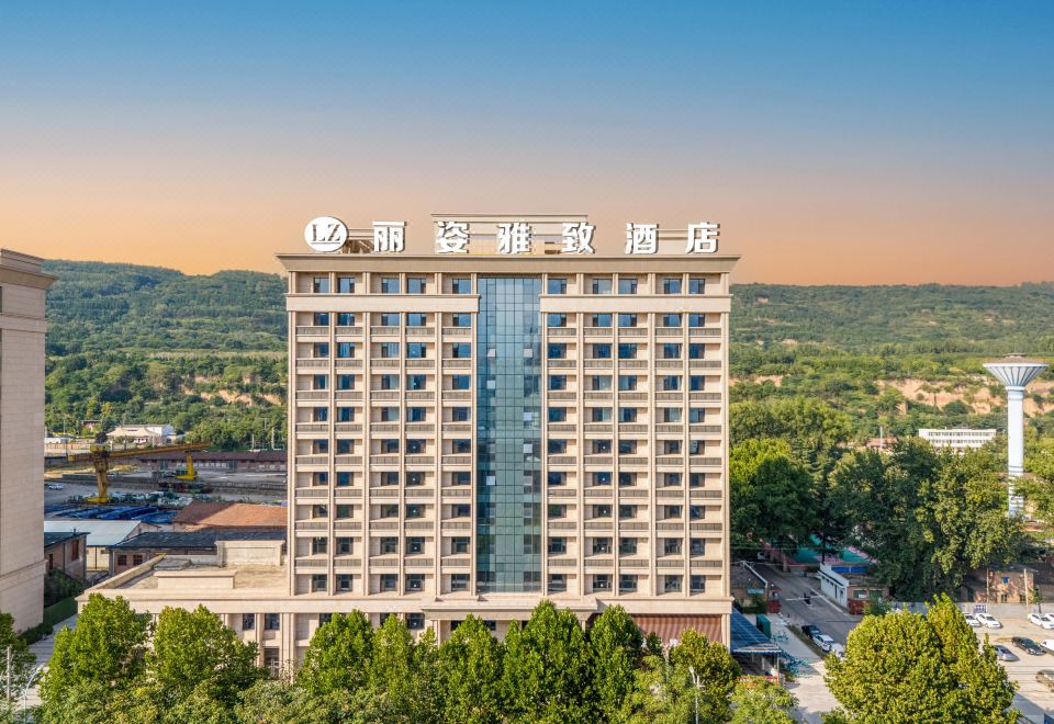 hotel overview picture