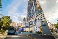 Shouzuo Wanyue Hotel - parking