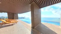 Carnelian Tower Forest City - Beach