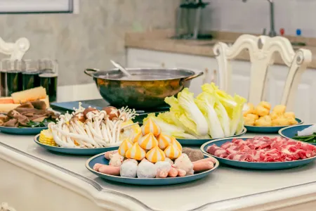 Huayuan Yunhai holiday villa (Heyuan Bavaria manor store) Отели рядом с достопримечательностью «Spring Woods»