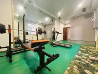 Changyu Cabernet Hotel · 1892 (Yantai Hill & No.1 Beach Branch) - Gym