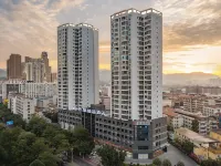 Chonpines Hotel (Baise Municipal Government Henderson Plaza Supply and Marketing Building) Các khách sạn gần The Chinese Workers' and Peasants' Red Army 7th Army Headquarters Former Site