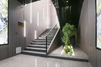 Weiman Hotel (Qingtai Century Plaza)