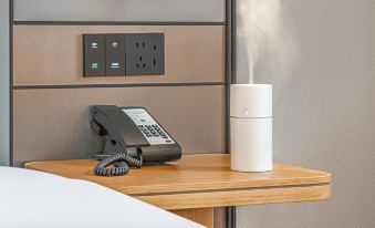 QUAN JI Hotel (Chongqing Guanyinqiao Beibin Road)