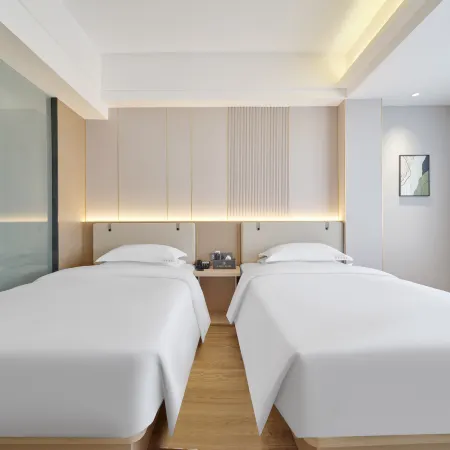 Monsoon Hotel