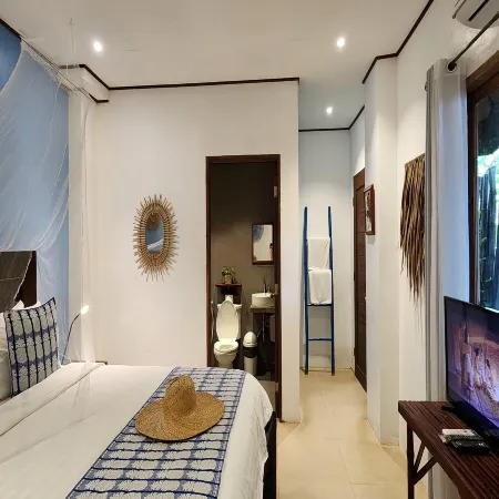 Sirom Beach House