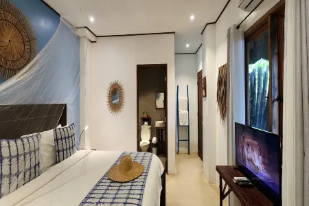 Sirom Beach House Отели в г. Пангасинан