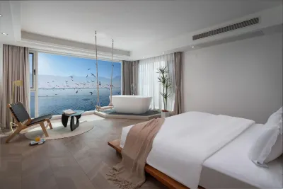 Yujiaren Seaview Resort Hotel (Erhai Shuanglang Branch) Hotels near Shuanglang