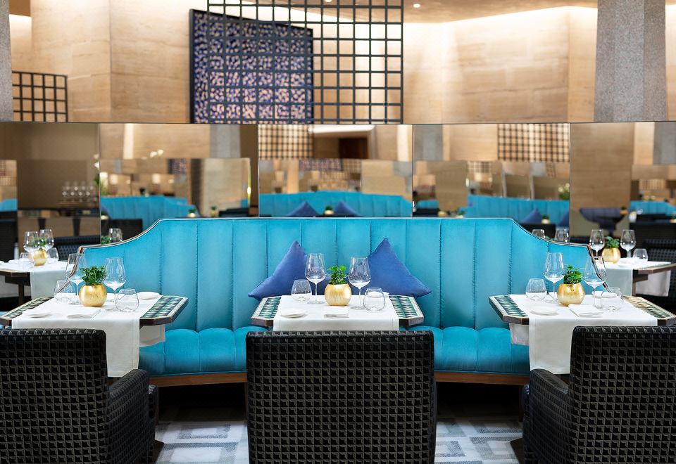 1. 파크 하얏트 밀..