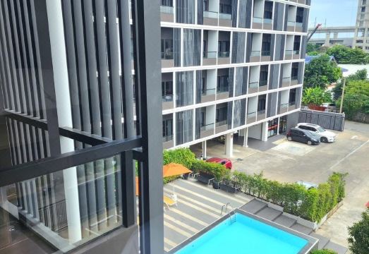 1. 모지 돈 무앙 ..