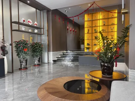 Yun Xiao Hotel Отели рядом с достопримечательностью «Tomb of Chen Zheng»