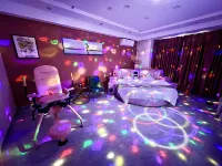 芳傾驛民宿（滙博上谷大觀店）