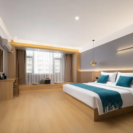 Qinghe Boutique Hotel