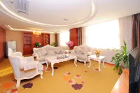 烏蘇沂疆大酒店 鄰近烏蘇市體育館的酒店