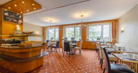 PLAZA INN Rieker Stuttgart Hauptbahnhof