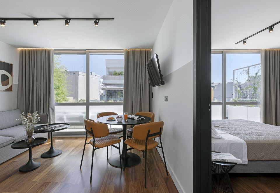 디 아테니안스 아트 아파트먼트