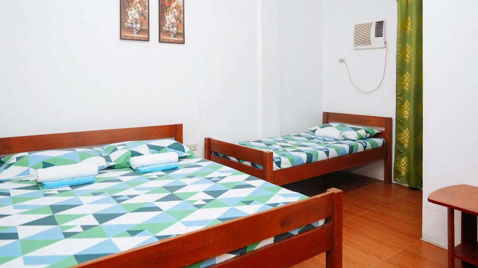 C Star Travellers Inn