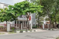 Hotel O Kambang Iwak Area Near Kambang Iwak Park Formerly Kerangga Hotels near Plaza Benteng Kuto Besak