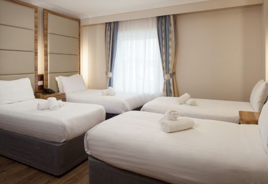 로얄 이글 호텔 외관