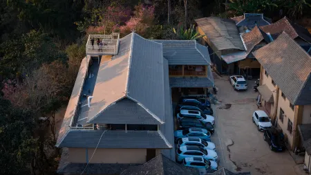 Wengji No.52 Отели рядом с достопримечательностью «The Old Bulang Ethnicity Village of Wenji»