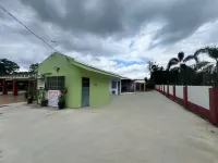 Capital O 91117 Noor Room Stay Các khách sạn ở Asam Kumbang