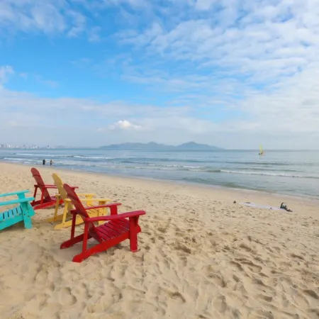 Haiyu Time Full Sea View Resort Apartment (Shanwei Poly Jincheng Bay Tourist Resort Branch)