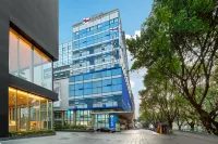 ECHIC Hotel (Guangzhou Zhengjia Plaza Tiyuxilu Subway Station)