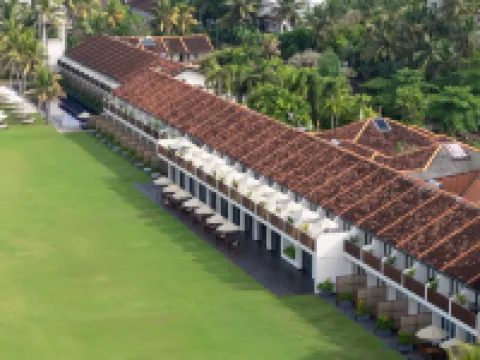 EKHO Surf Bentota โรงแรมในเบโตตาริเวอร์