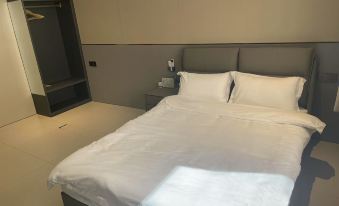 Yanji Chengguang Hotel