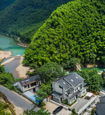 Anji Shuiwanwan Summer Viewing · North Latitude 30° Rafting Resort Coffee B&B Hotels in Zhebei Grand Canyon