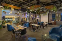 BATIQA Hotel & Apartments Karawang Hotels in Ciampel