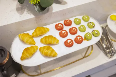 Jiali Garden Hotel (Taiyuan South Railway Station Branch) Отели рядом с достопримечательностью «CPC Shanxi Committee Party School (Xuefu Street)»