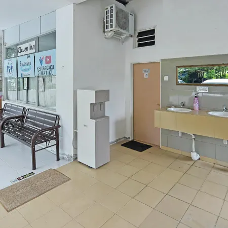 Eleven Inn Langkawi Отели рядом с достопримечательностью «Площадь Орла»