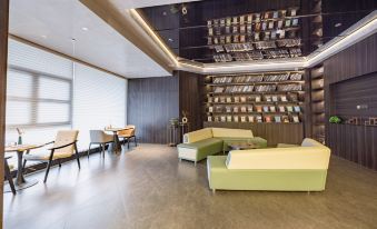 Tiangang Manfei Hotel (Baizhang East Road Branch, Ningbo Century Oriental Plaza)