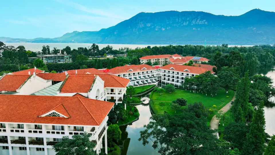 Dianchi Garden Resort Hotel & Spa